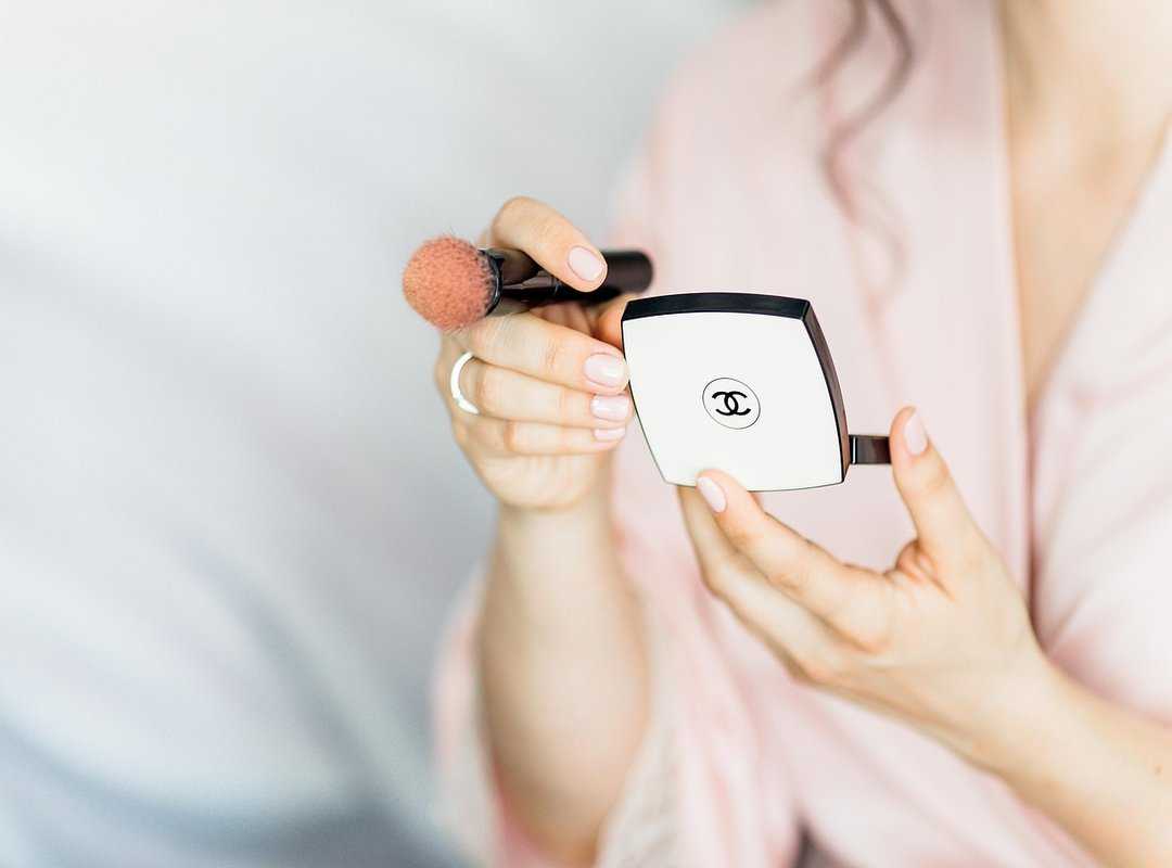 flawless base makeup