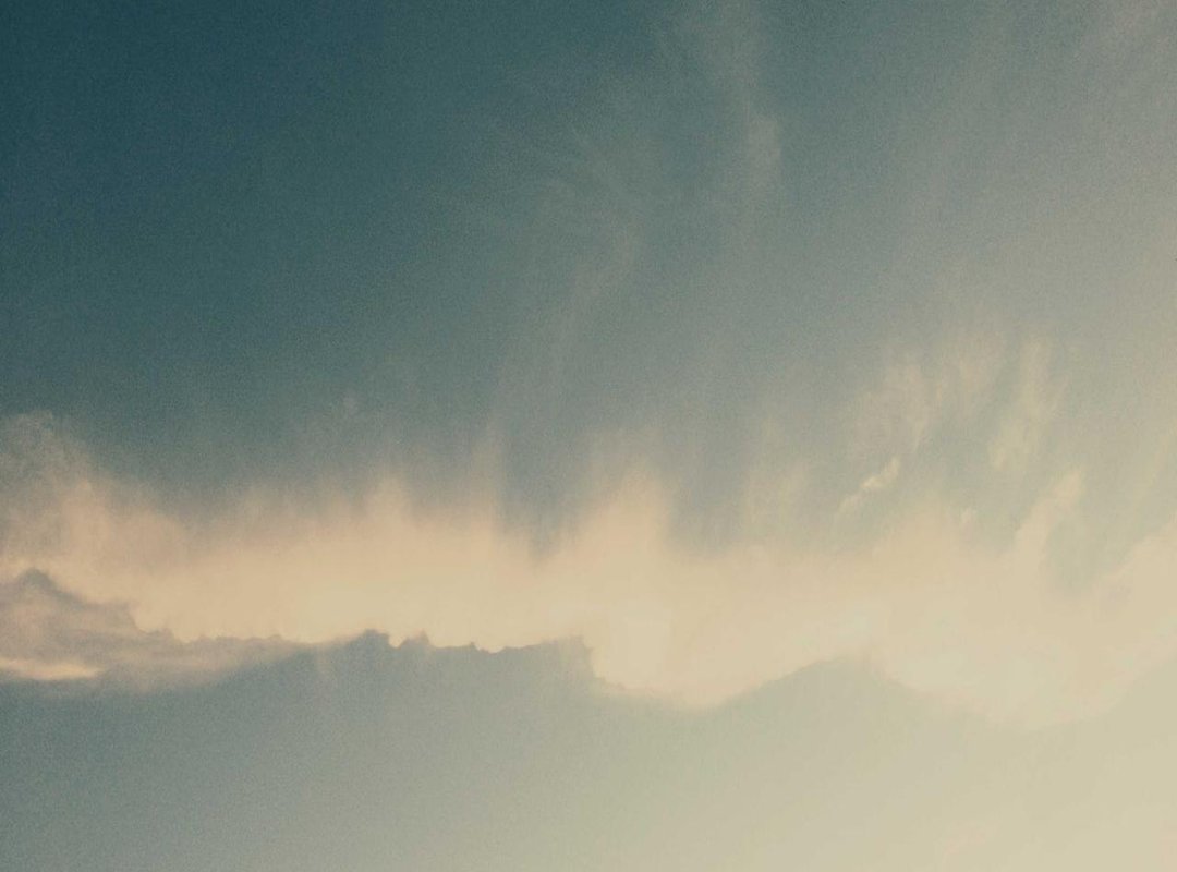 Defining Features: Contour, Blush, and Signature Lip Combos